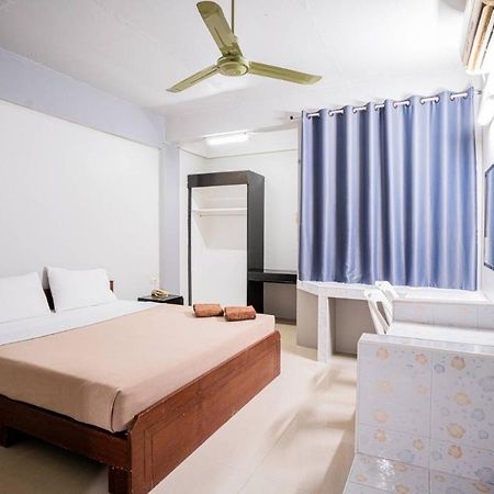Pasawang Hotel Hat Yai Exteriör bild
