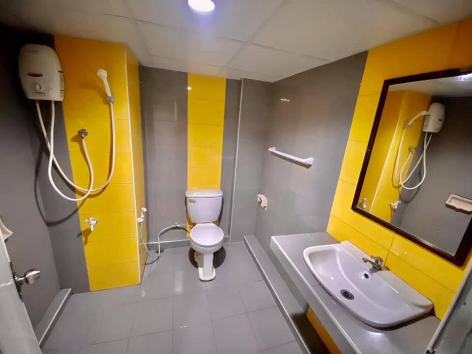 Pasawang Hotel Hat Yai Exteriör bild