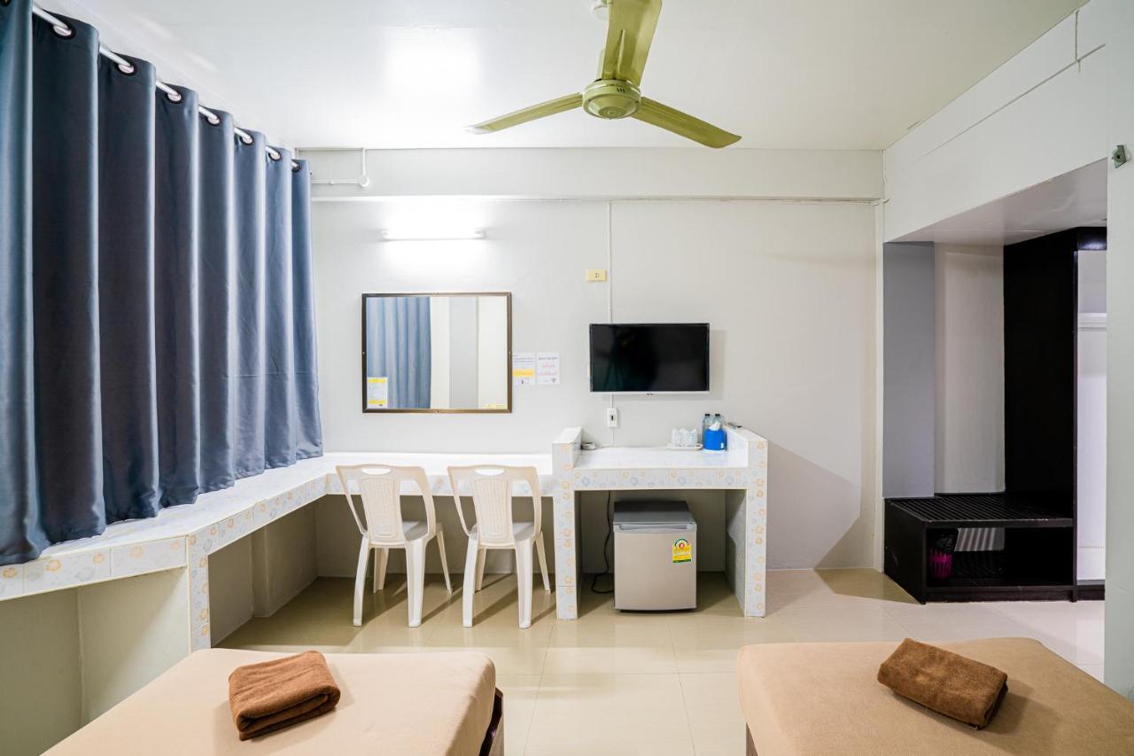 Pasawang Hotel Hat Yai Exteriör bild