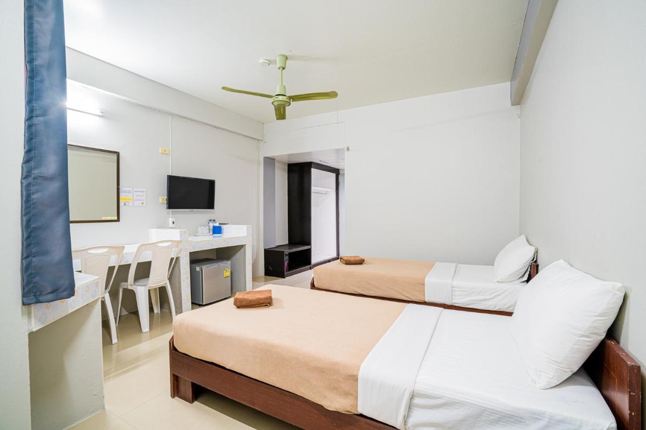 Pasawang Hotel Hat Yai Exteriör bild